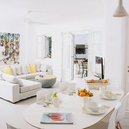 Seaside Paros أمبيلاس